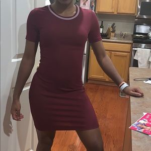 Fitted maroon dress